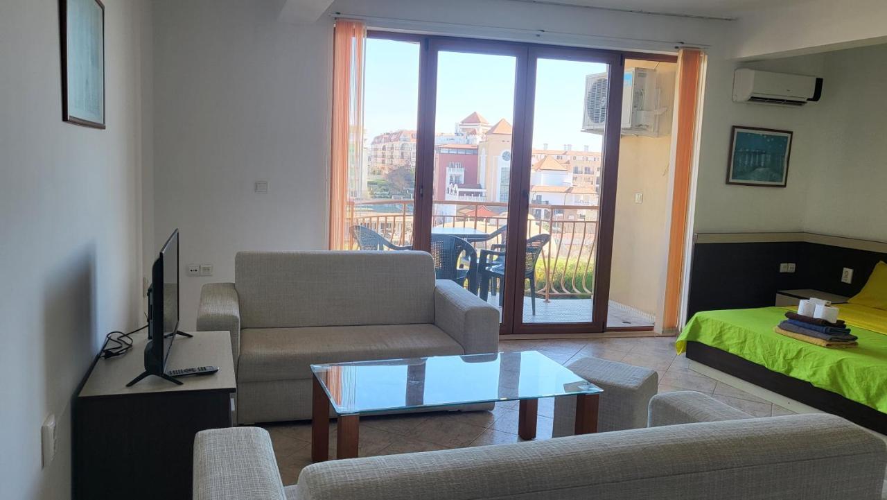 Апартамент Blue Sky Sinemoretz Habitación foto